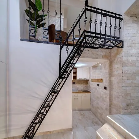 Kaliopi Apartment *